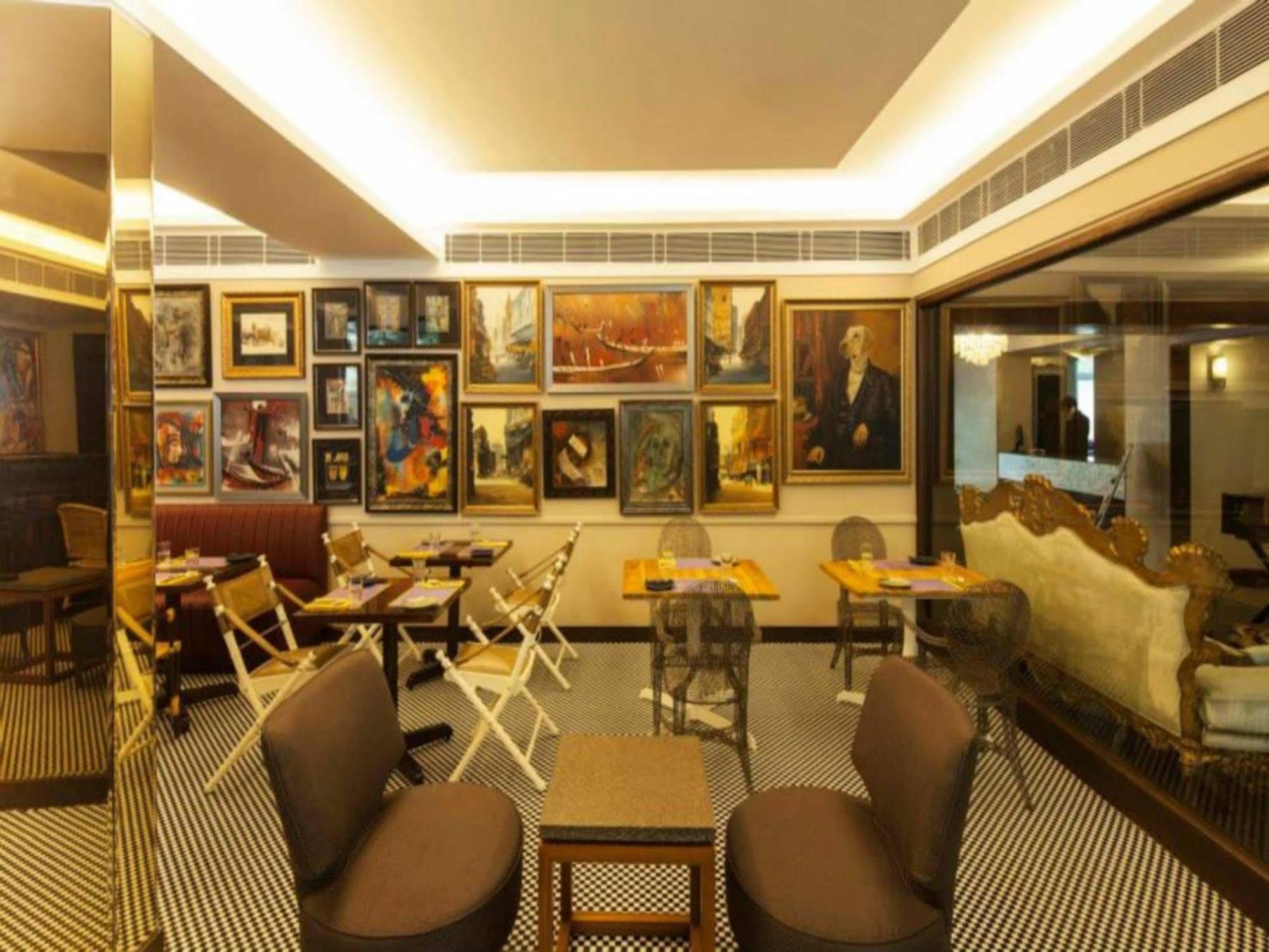 Diplomat, Chanakyapuri New Delhi- A Boutique Hotel Екстер'єр фото