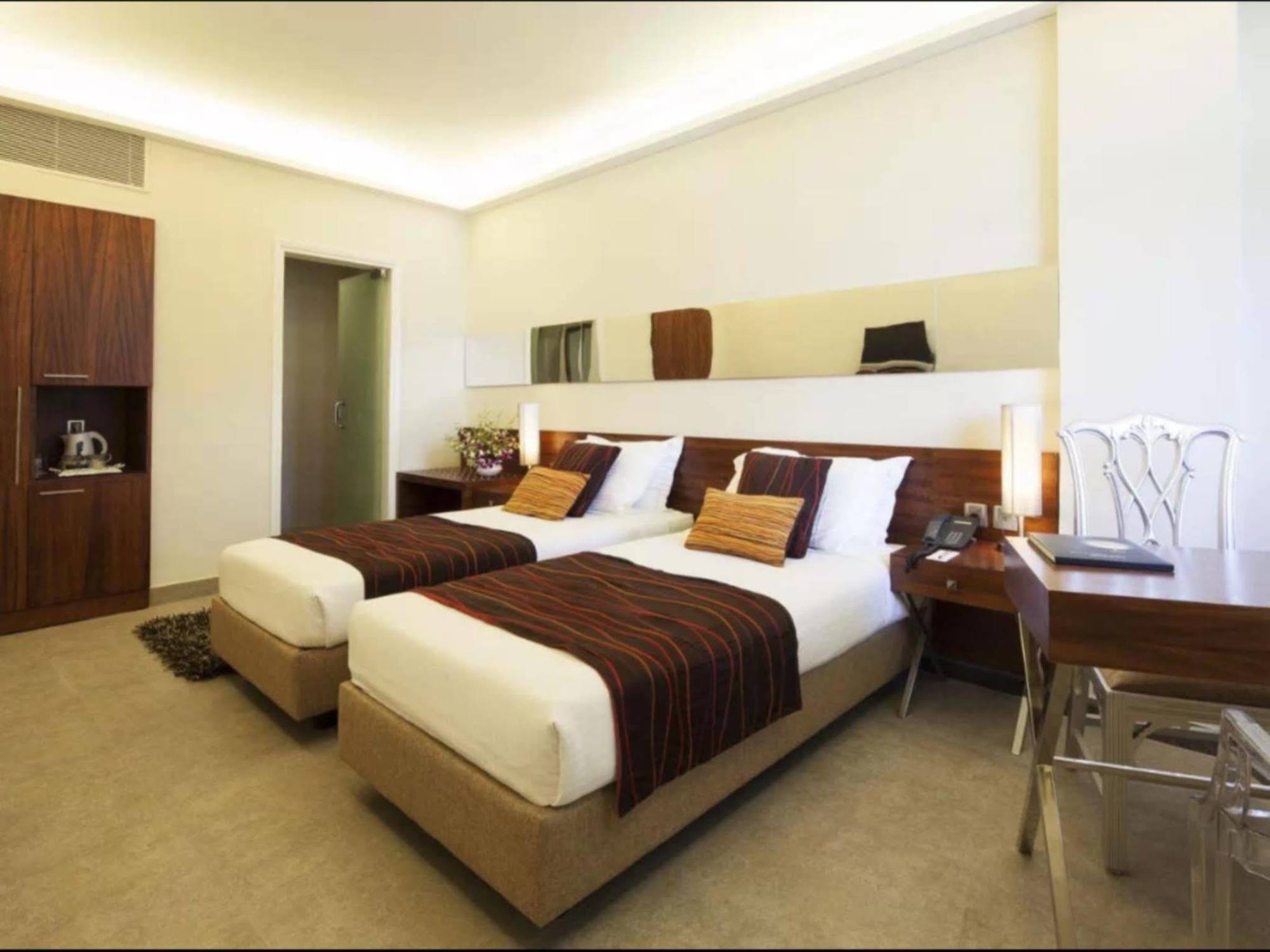 Diplomat, Chanakyapuri New Delhi- A Boutique Hotel Екстер'єр фото